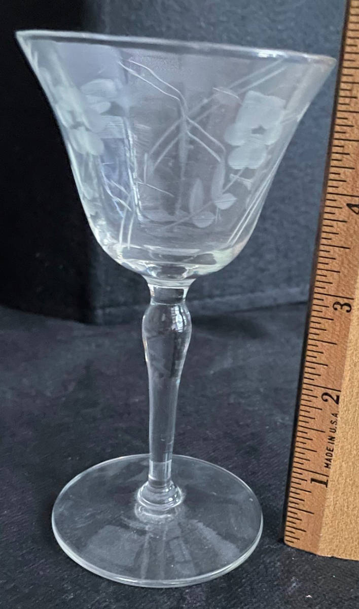 UNK2720 Wine by Unknown Manufacturer-1