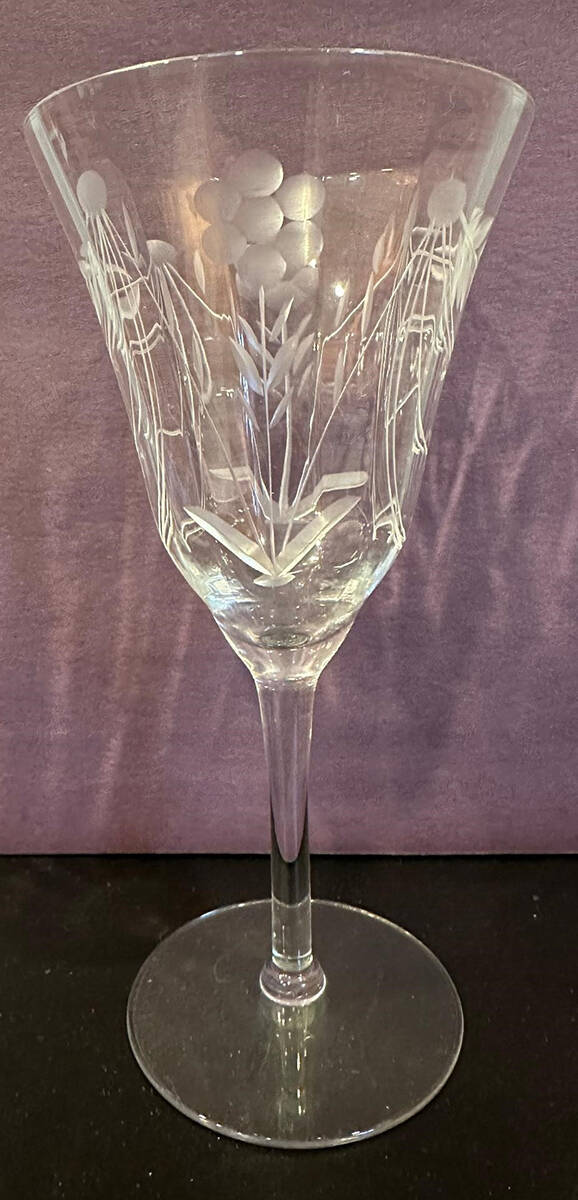 UNK3173 Wine Glass by Unknown Manufacturer-1