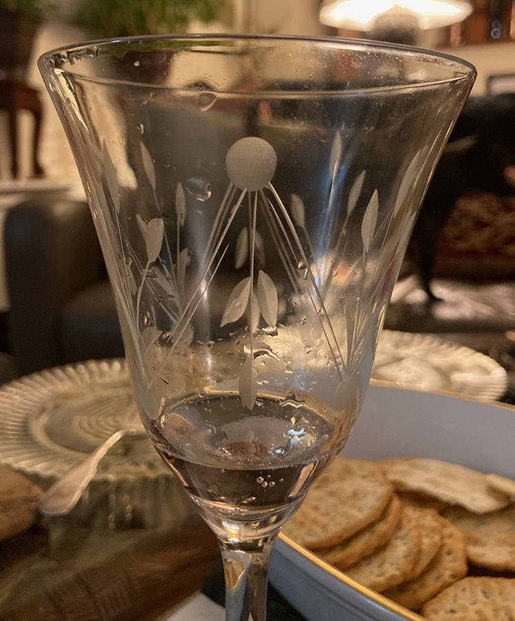 UNK3991 Wine Glass by Unknown Manufacturer-1
