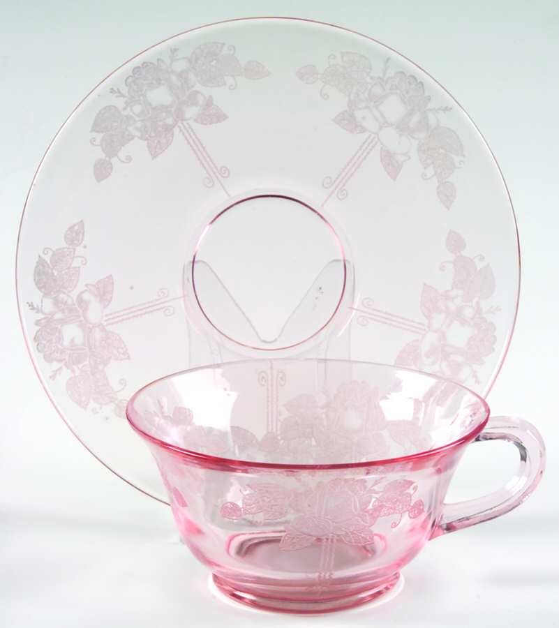 UNK3483 Cup & Saucer Set by Unknown Manufacturer-1