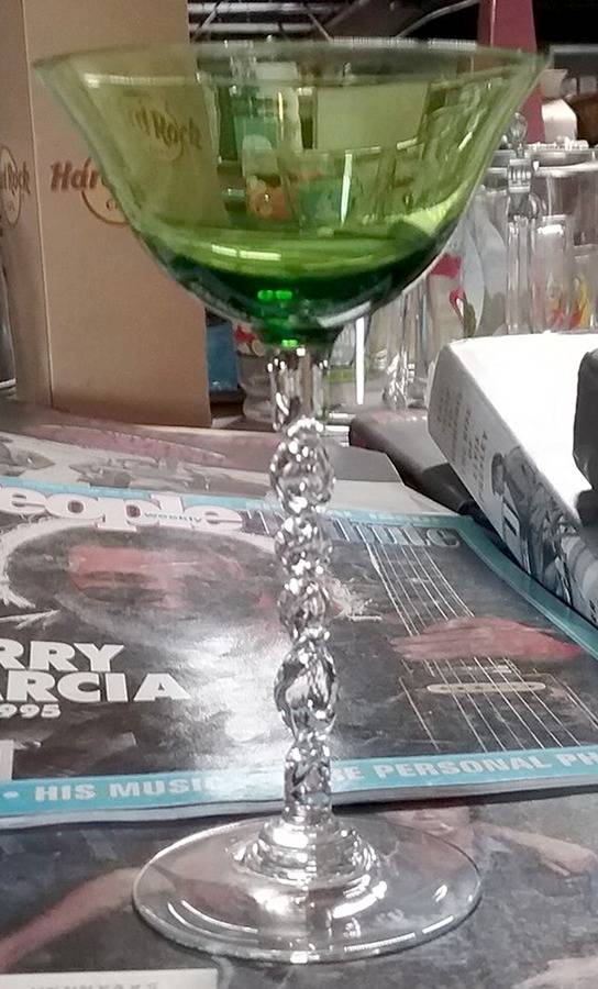 UNK3485 Green Liquor Cocktail by Unknown Manufacturer-1