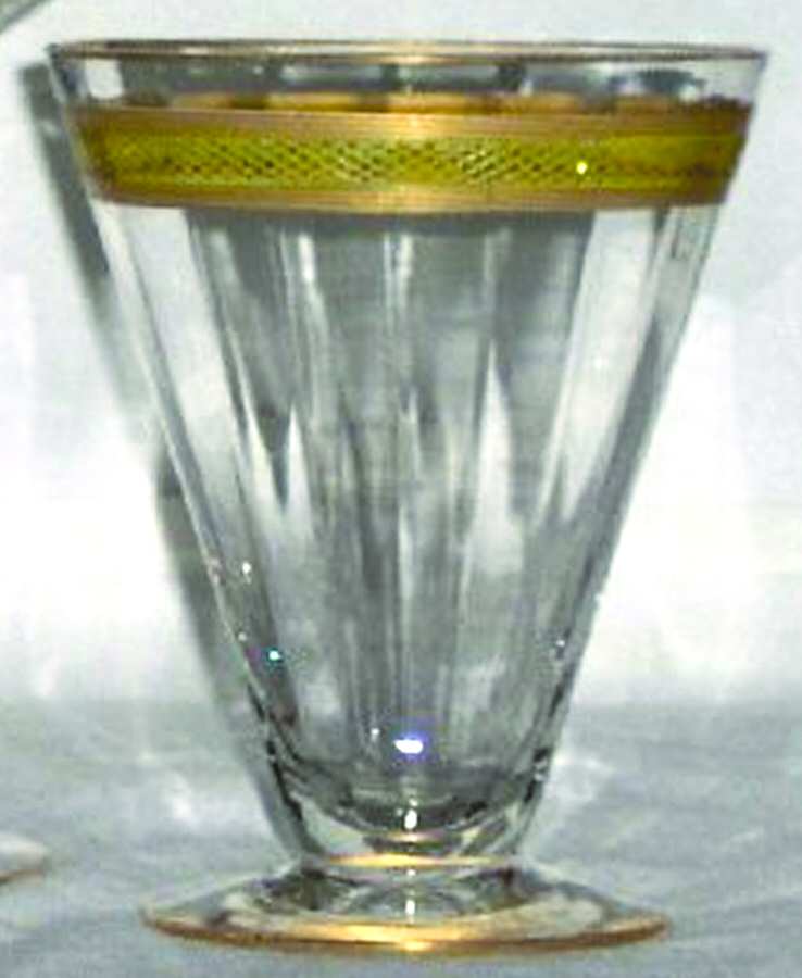 UNK2130 Clear Footed Tumbler by Unknown Manufacturer-1