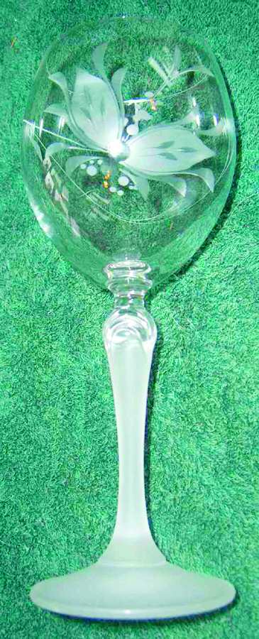 UNK2808 Wine Glass by Unknown Manufacturer-1