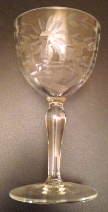 UNK4294 Wine Glass by Unknown Manufacturer-1