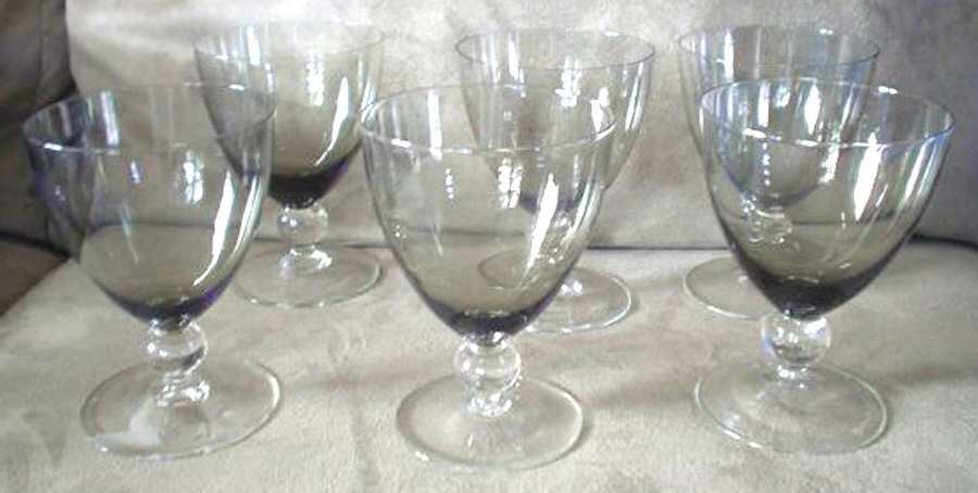UNK4434 Wine Glass by Unknown Manufacturer-1