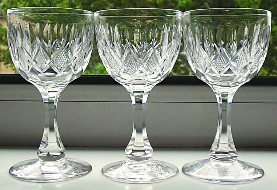 UNK2870 Wine Glass by Unknown Manufacturer-1