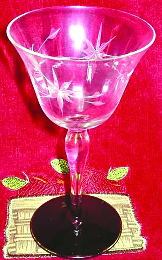 UNK3542 Wine Glass by Unknown Manufacturer-1