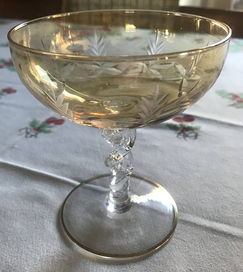 UNK4538 Yellow Champagne/Tall Sherbet by Unknown Manufacturer-1