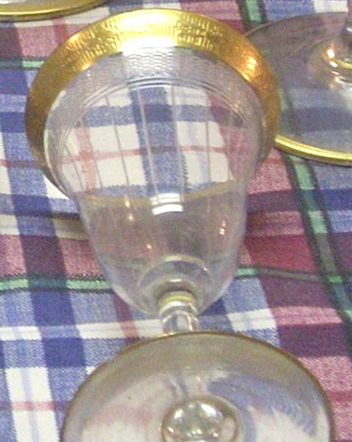 UNK4572 Wine Glass by Unknown Manufacturer-1