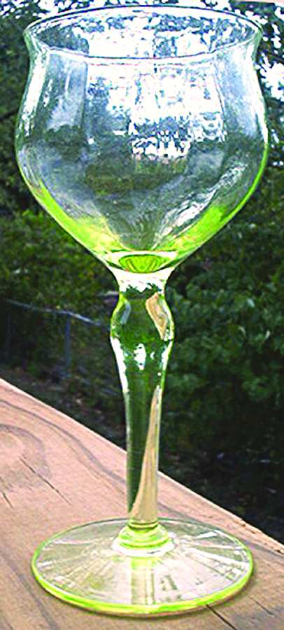 UNK4605 Vaseline Water Goblet by Unknown Manufacturer-1