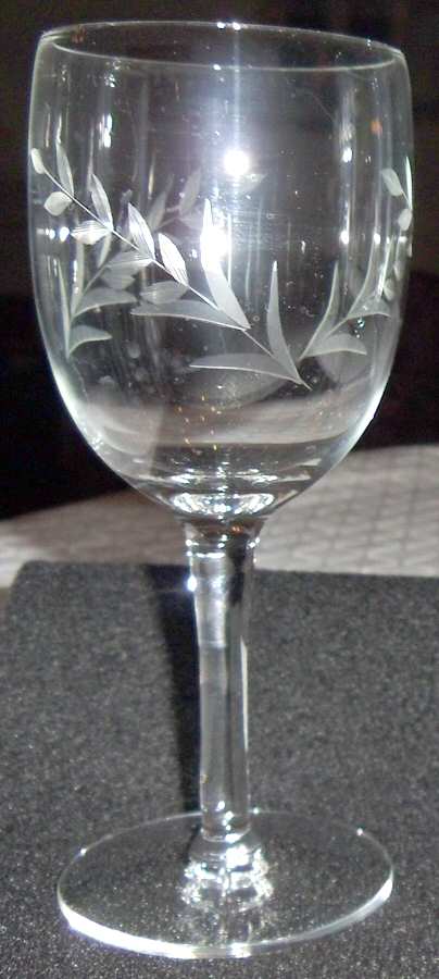 UNK4855 Wine Glass by Unknown Manufacturer-1