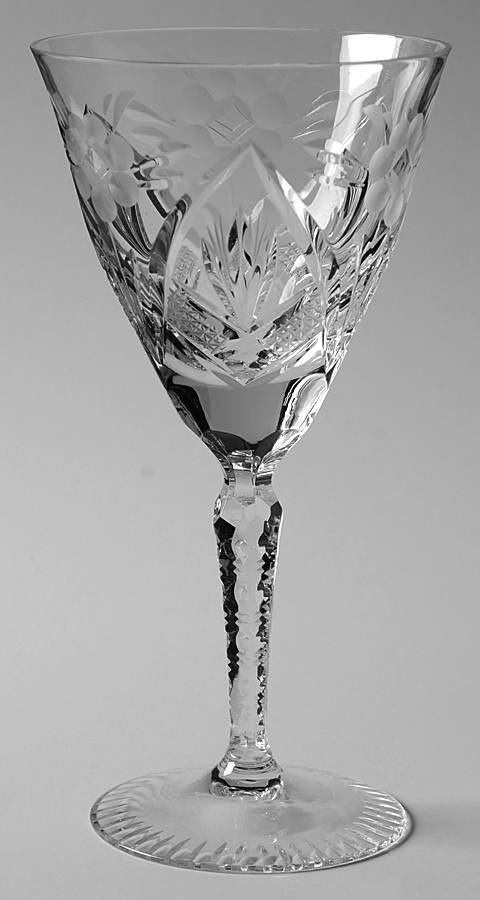 UNK3281 Wine Glass by Unknown Manufacturer-1