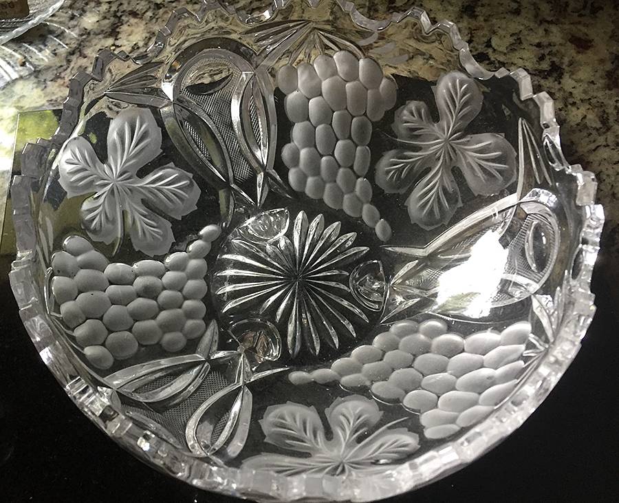 UNK4916 8" 3-Toed Footed Bowl by Unknown Manufacturer-1