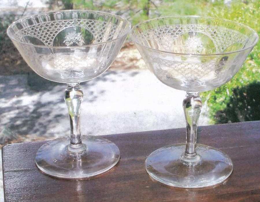 UNK5015 Champagne/Tall Sherbet by Unknown Manufacturer-1