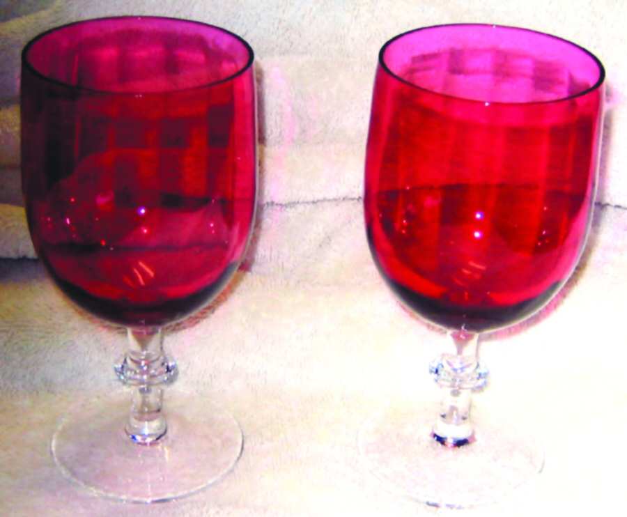 UNK3319 Wine Glass by Unknown Manufacturer-1