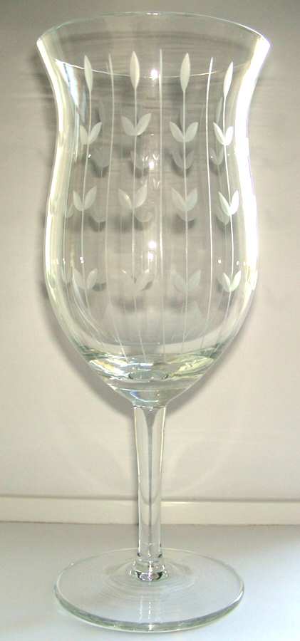 UNK5171 Wine Glass by Unknown Manufacturer-1