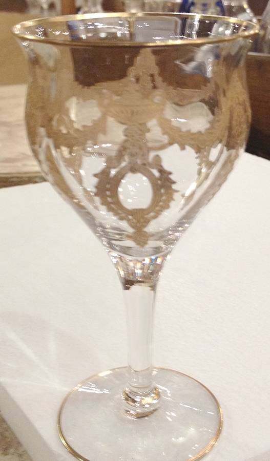 UNK5245 Wine Glass by Unknown Manufacturer-1