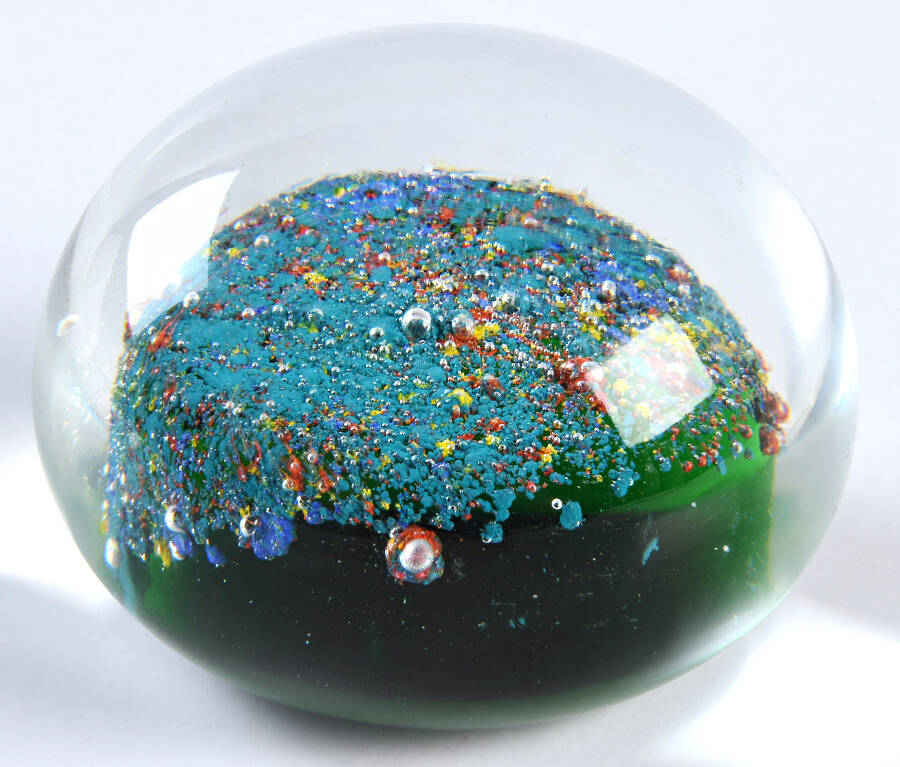 Animals & Figurines (Multicolor) Paperweight by Unknown Manufacturer-1