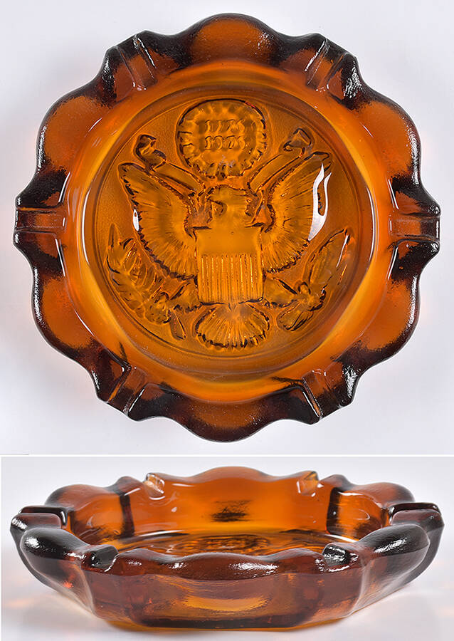Animals & Figurines (Multicolor) Bicentennial Ashtray by Unknown Manufacturer-1