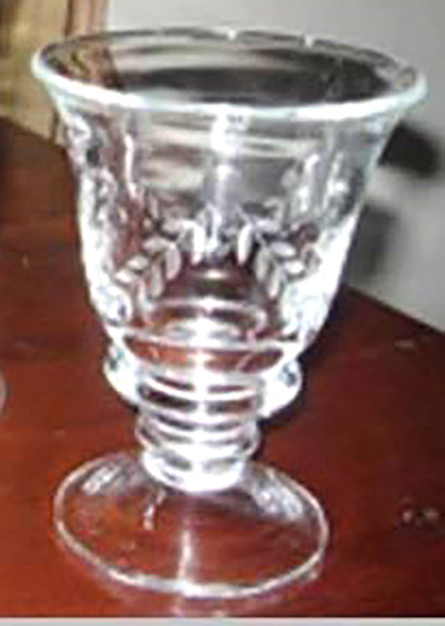 UNK5268 Wine Glass by Unknown Manufacturer-1