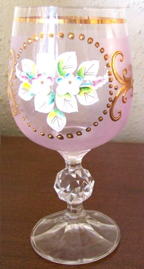 UNK5491 Wine Glass by Unknown Manufacturer-1