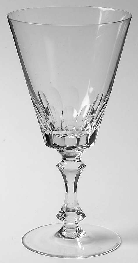 UNK5499 Wine Glass by Unknown Manufacturer-1