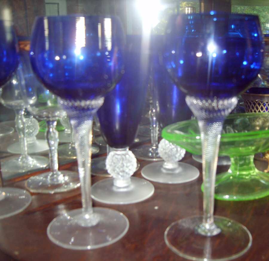 UNK5627 Wine Glass by Unknown Manufacturer-1