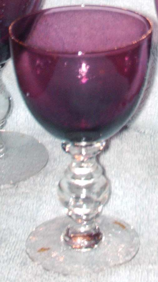 UNK198 Amethyst Wine Glass by Unknown Manufacturer-1