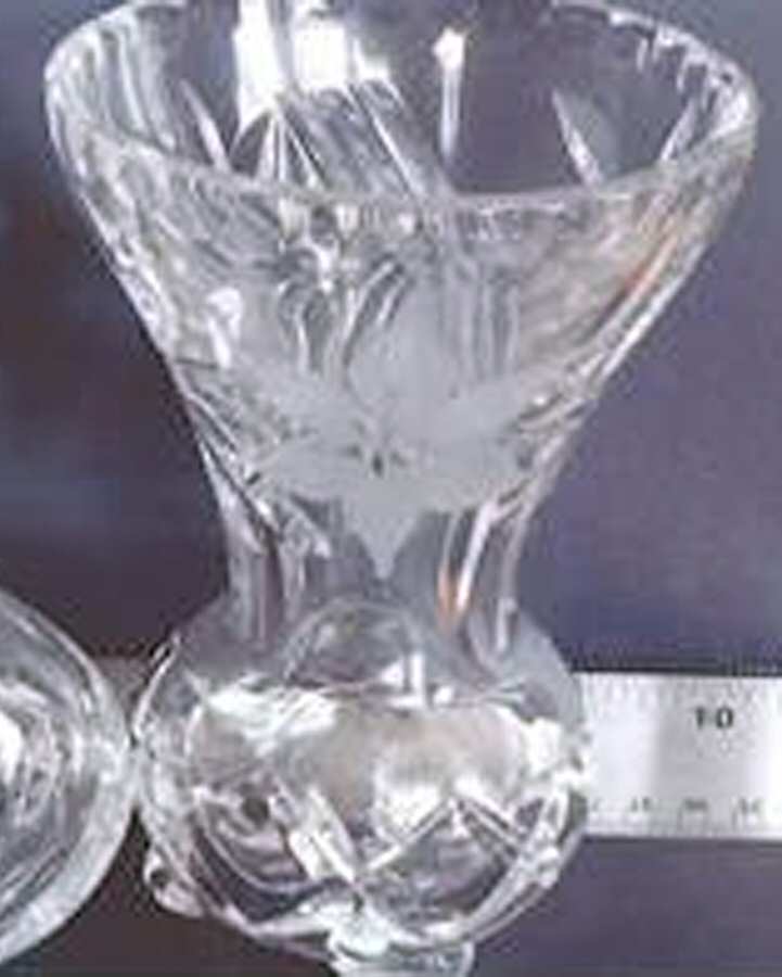 UNK5708 7" Flower Vase by Unknown Manufacturer-1