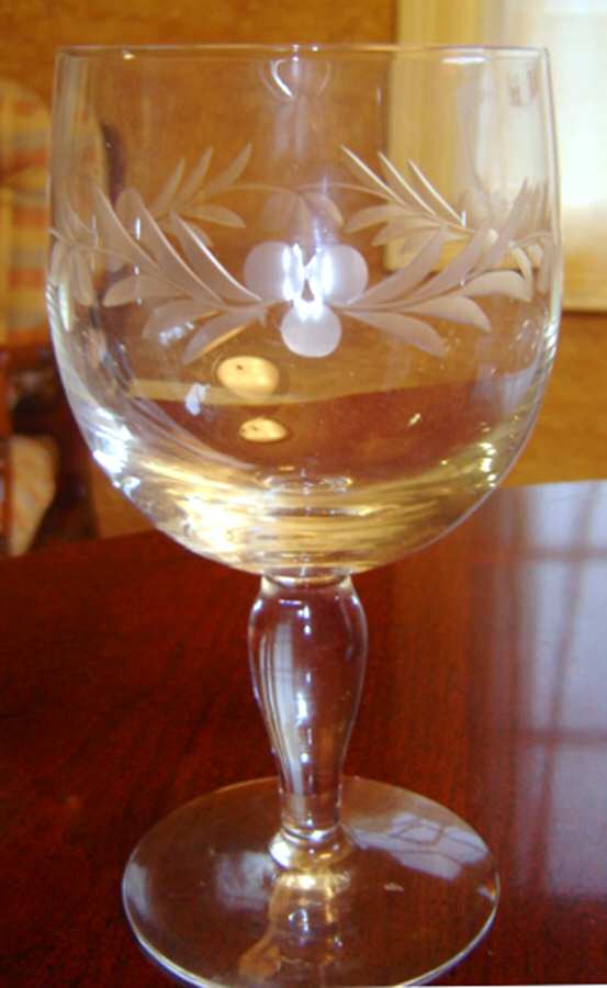 UNK5774 Water Goblet by Unknown Manufacturer-1