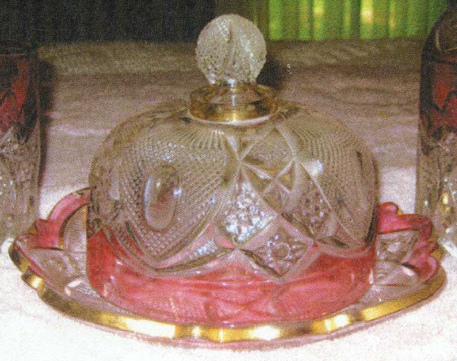 New Hampshire Ruby Flash Round Covered Butter by US Glass-1