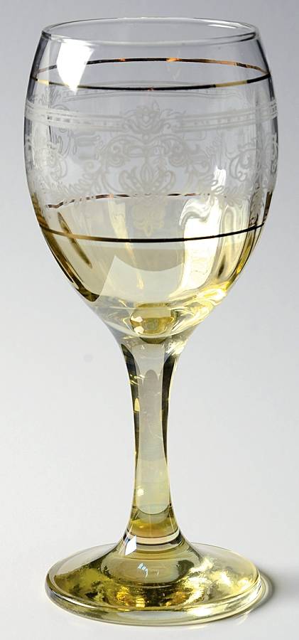 UNK3298 Yellow Water Goblet by Unknown Manufacturer-1