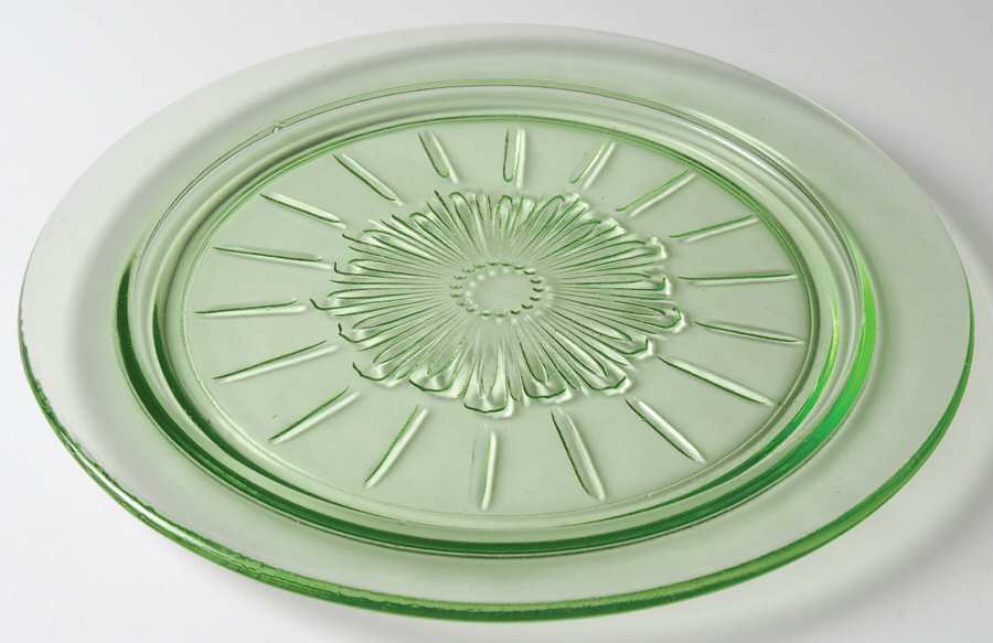 Tendril Green Luncheon Plate by US Glass-1