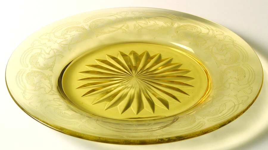 UNK314 Topaz Luncheon Plate by Unknown Manufacturer-1