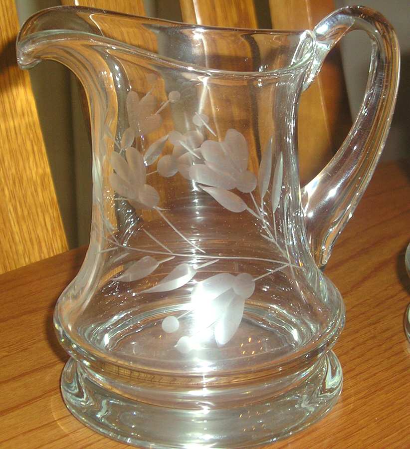 UNK6359 Creamer by Unknown Manufacturer-1