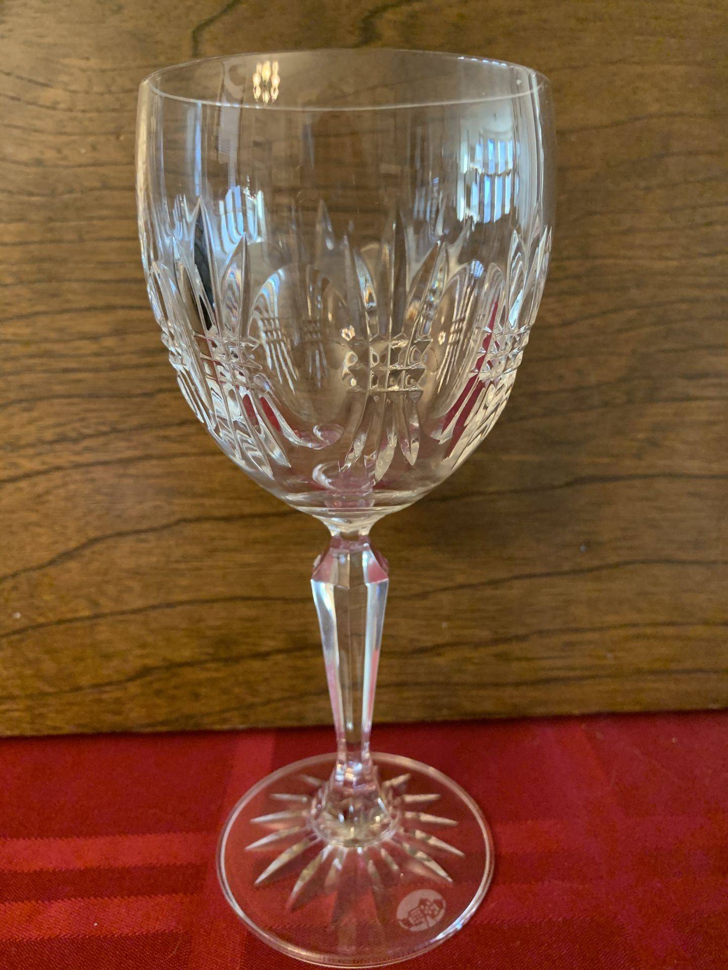 UNK6697 Wine Glass by Unknown Manufacturer-1