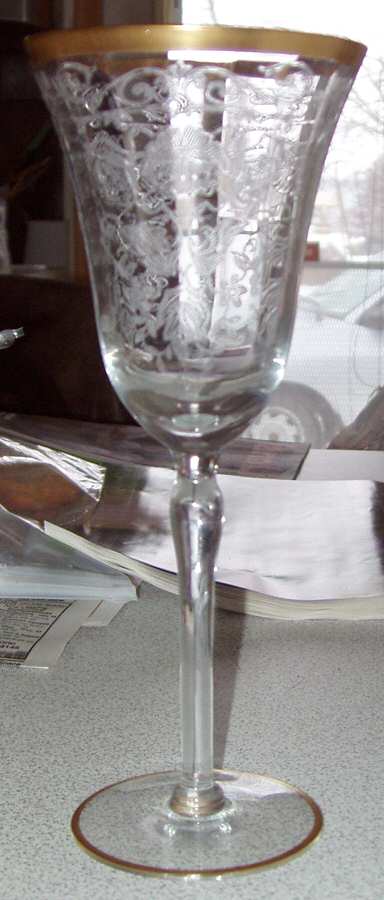 UNK4543 Clear (Gold Trim) Water Goblet by Unknown Manufacturer-1