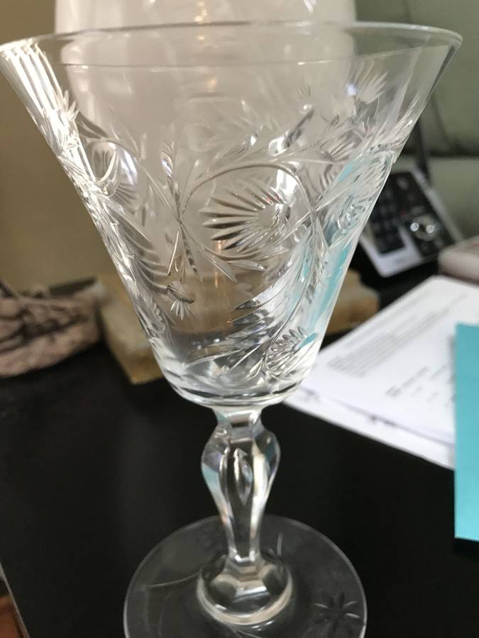UNK6821 Wine Glass by Unknown Manufacturer-1