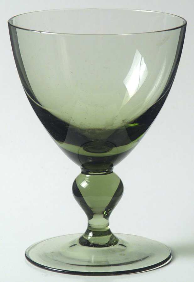 UNK108 Green Wine Glass by Unknown Manufacturer-1