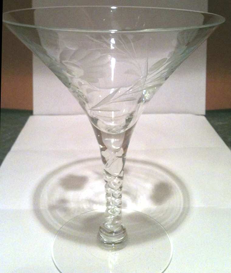 UNK7376 Martini Glass by Unknown Manufacturer-1