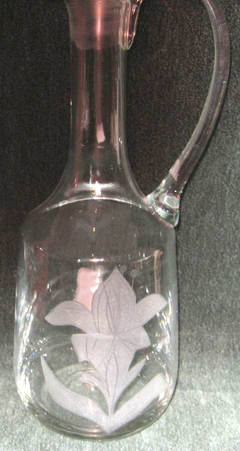 UNK7465 Decanter & Stopper by Unknown Manufacturer-1