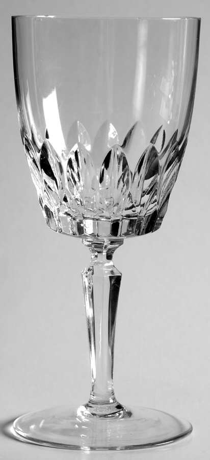 UNK7483 Wine Glass by Unknown Manufacturer-1