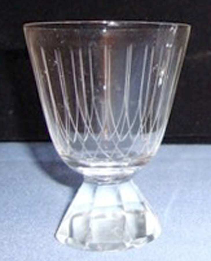 UNK7986 Wine Glass by Unknown Manufacturer-1