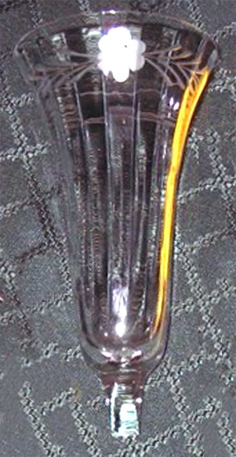 UNK8072 Fluted Champagne No Metal Holder by Unknown Manufacturer-1