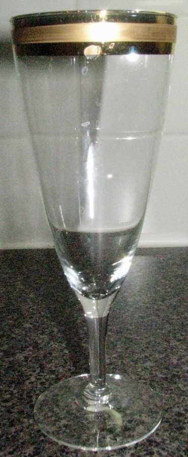 Unk7680 Fluted Champagne by Unknown Manufacturer-1
