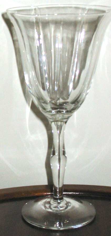 UNK7739 Wine Glass by Unknown Manufacturer-1
