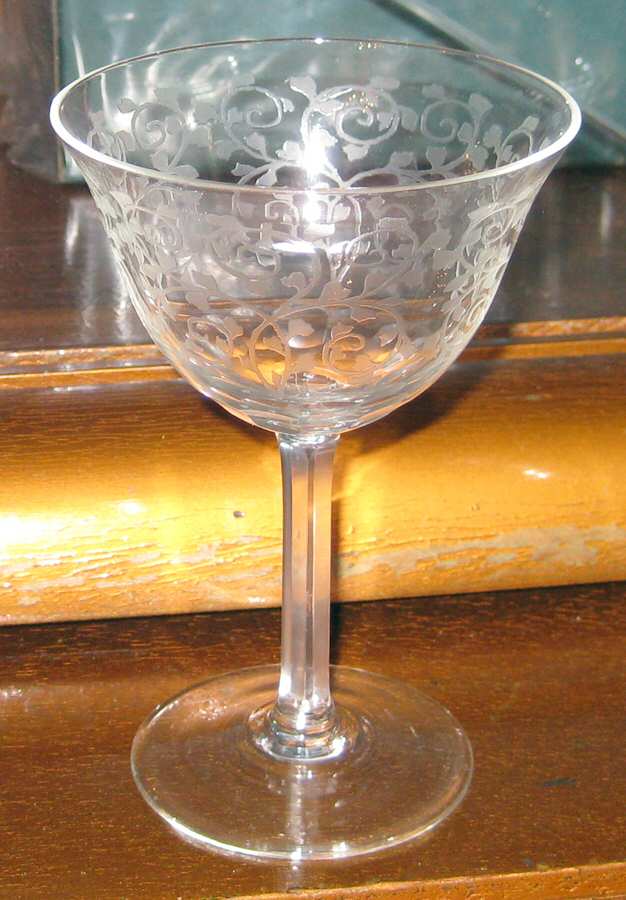 UNK8211 Champagne/Tall Sherbet by Unknown Manufacturer-1