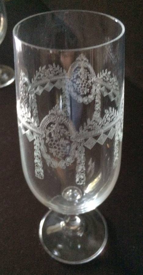 UNK8221 Footed Tumbler by Unknown Manufacturer-1