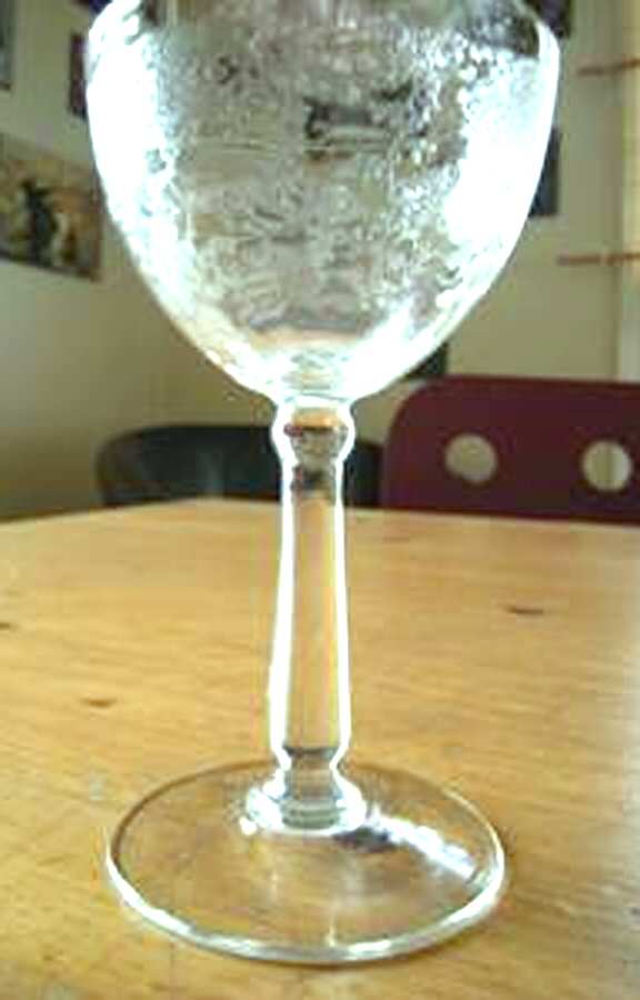 UNK8289 Wine Glass by Unknown Manufacturer-1