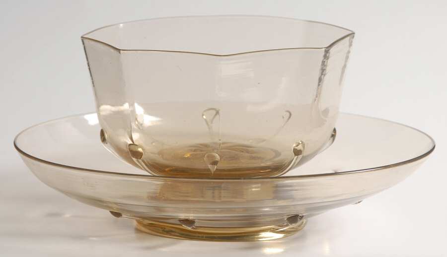 UNK3062 Topaz Finger Bowl & Underplate by Unknown Manufacturer-1